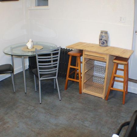 Urban Oasis - 3Br 2Ba - City View- Private Parking Pittsburgh Exteriör bild