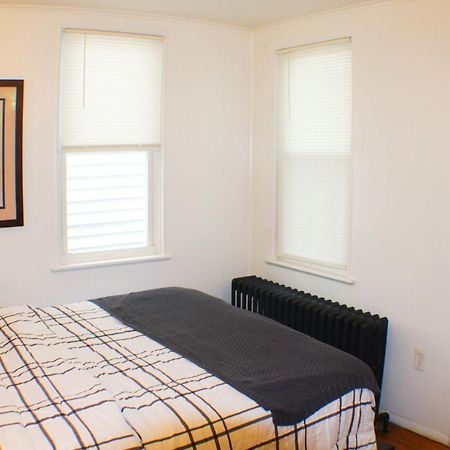 Urban Oasis - 3Br 2Ba - City View- Private Parking Pittsburgh Exteriör bild