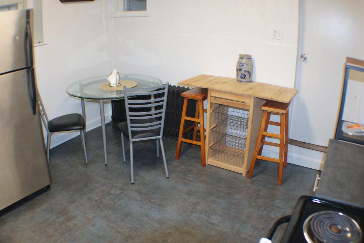 Urban Oasis - 3Br 2Ba - City View- Private Parking Pittsburgh Exteriör bild