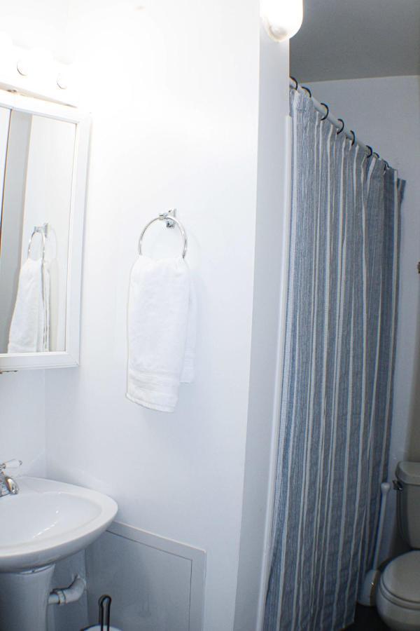 Urban Oasis - 3Br 2Ba - City View- Private Parking Pittsburgh Exteriör bild